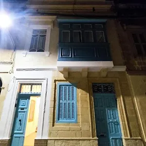 Bed & Breakfast Dhara House Malta, Paola